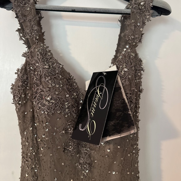 Mother of the bride dress - Picture 3 of 8